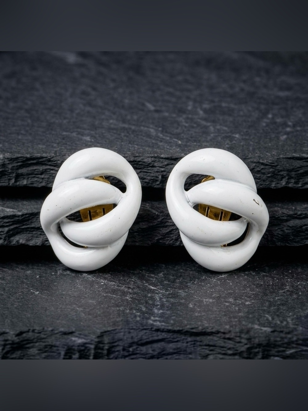 Vintage 80s Napier White Enamel Double Chain Link Retro Chunky Clip On Earrings